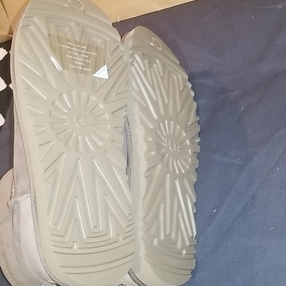 Ugg boots # 7.0 - Picture 7 of 9